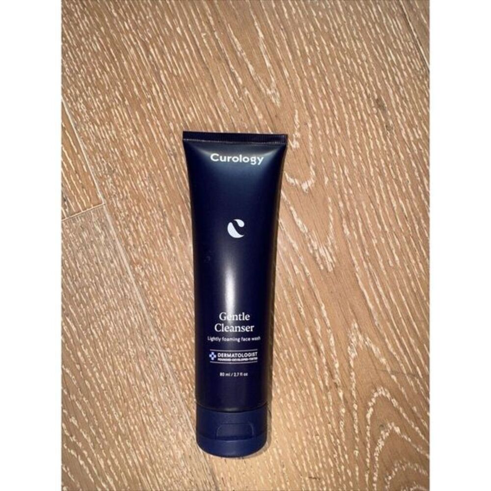 Curology‎ Gentle Cleanser Lightly Foaming Face Wash 2.7 fl oz/ 80 mL